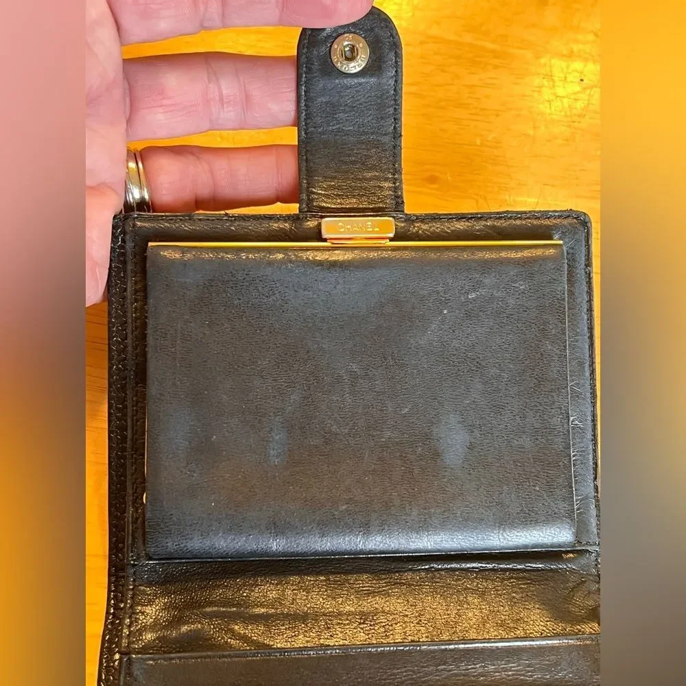 Chanel Caviar Black Leather Wallet  Luxury Caviar Leather Vintage
